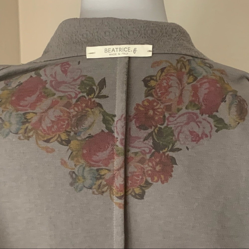 BEATRICE .B Made in Italy Embellished Stretch Textured Zip Front Blazer Size 10 - Picture 9 of 16
